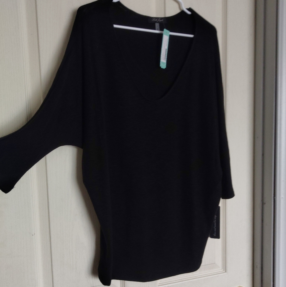 3/4 length sleeve top